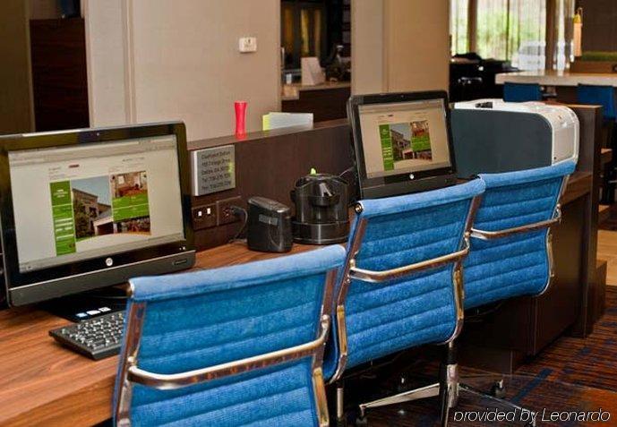 Отель Courtyard By Marriott Долтон Экстерьер фото